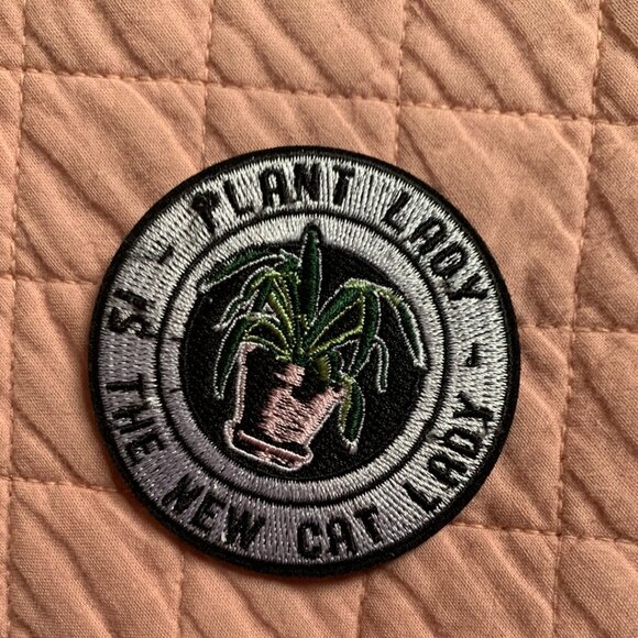 Plant Lady is the new Cat lady -  Embroidered Patch |  |  Rounds 2,75" - Picture 1 of 4